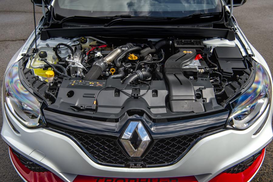  Renault Megane R.S. Trophy-R 2019 года  (UK) (фото 37 из 46)